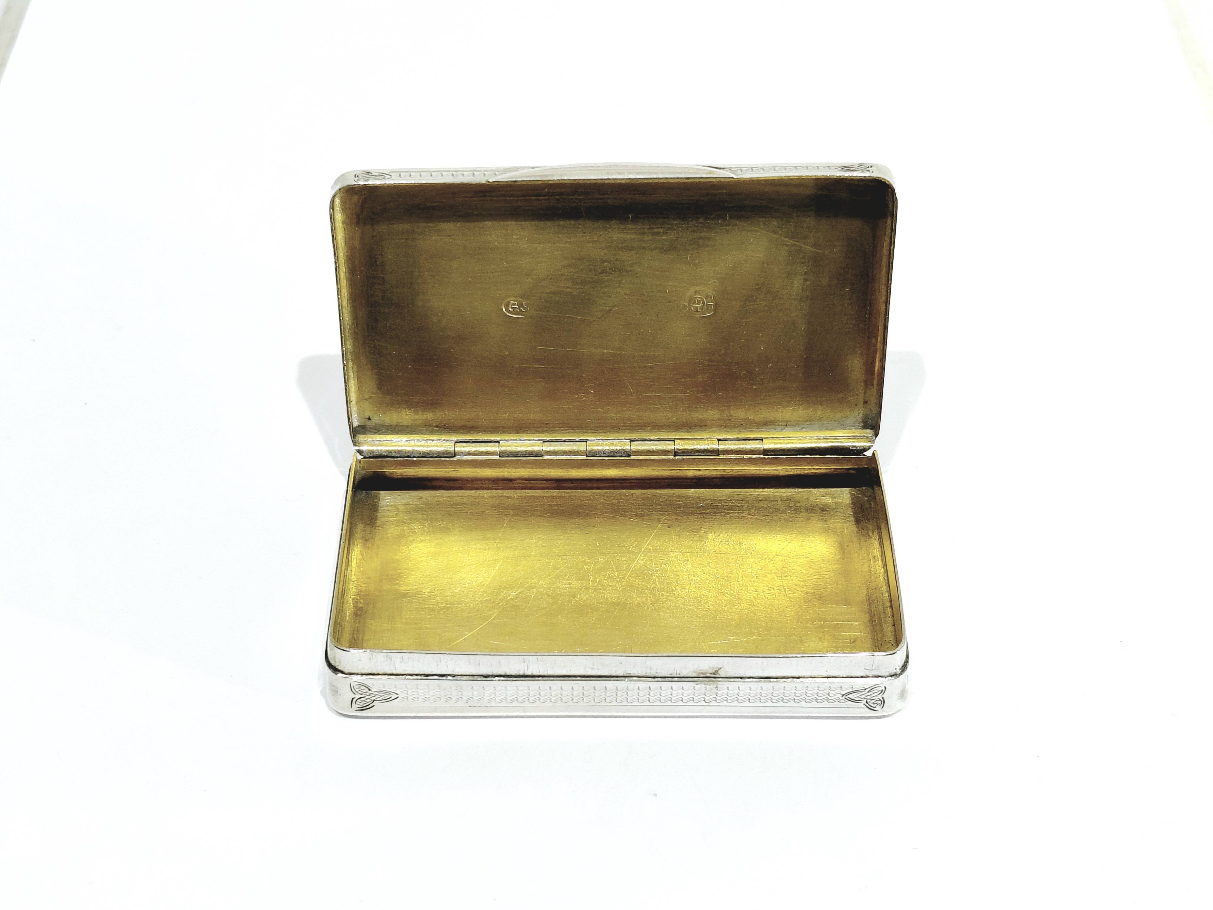 VIENNA - SILVER SNUFF BOX