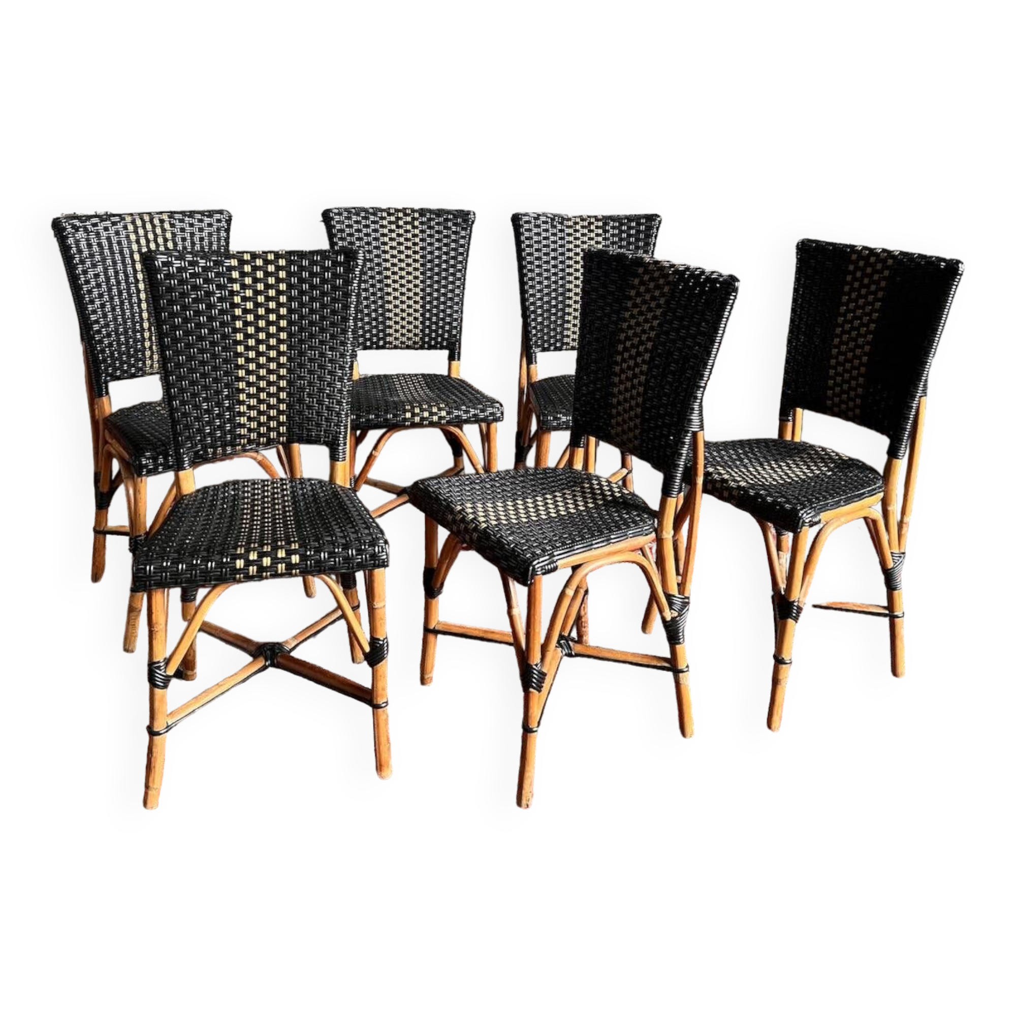 6 chaises vintages de terrasse de bistrot parisien en rotin