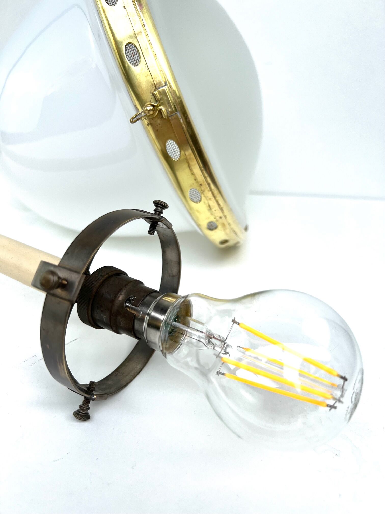 Chandelier 1920 opaline and frosted glass brand bag paris