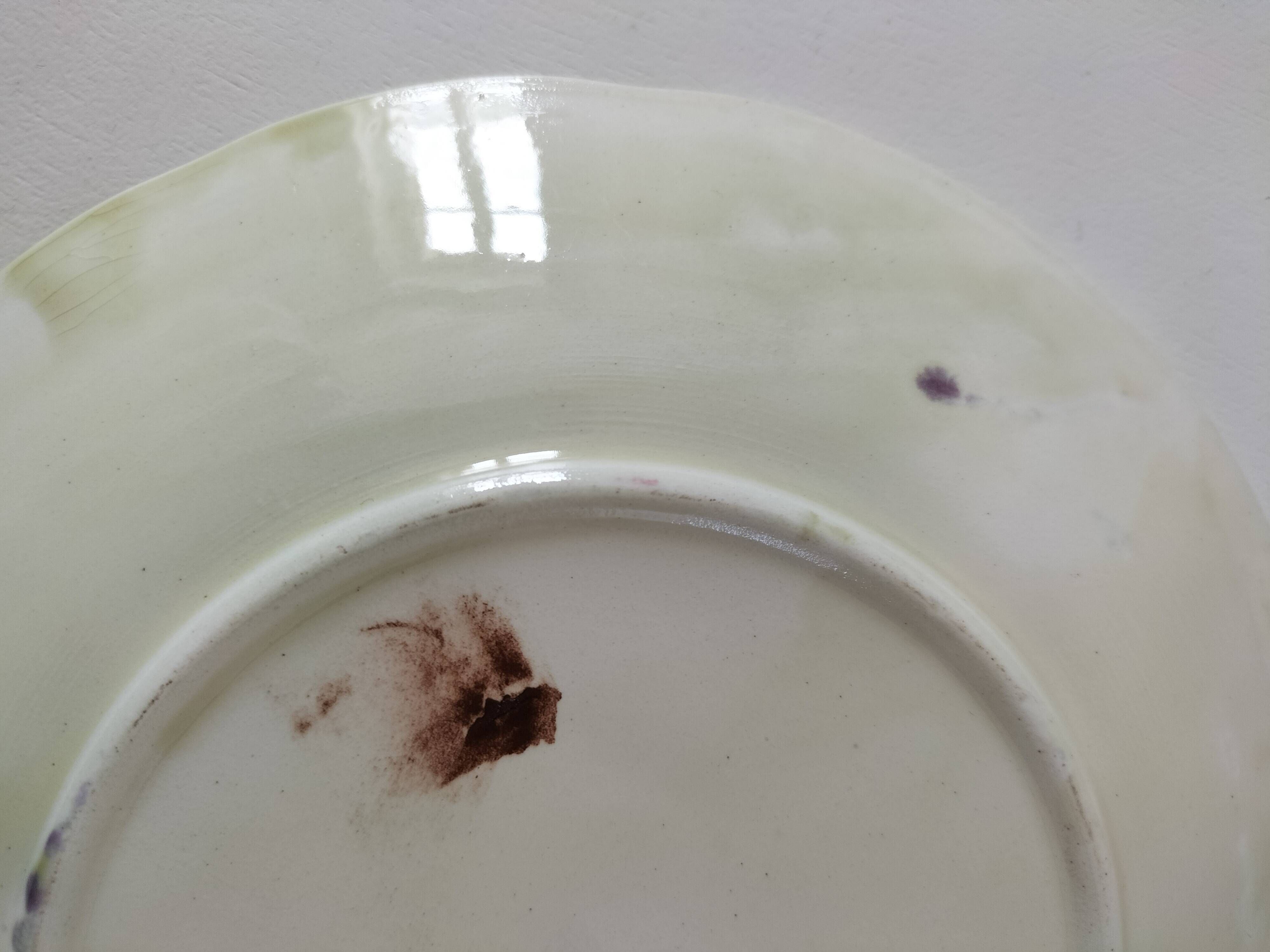 Barbotine plate with strawberries in relief, late 19th and early 20th century