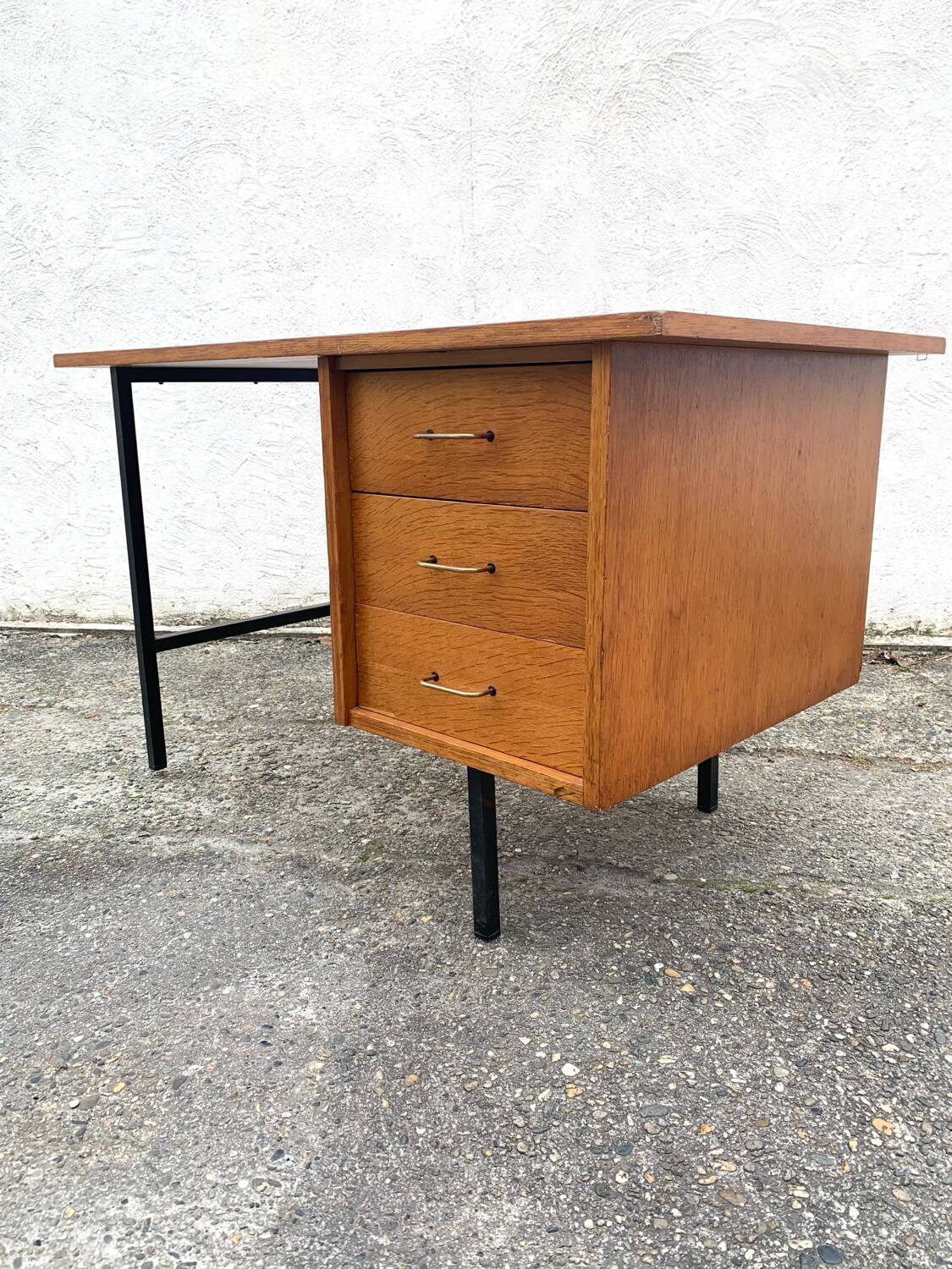 Vintage modernist desk in wood and metal