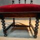 Chaise basse Napoléon III en velour rouge