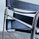 Wassily armchair | Marcel Breuer | Spanish Edition Mario Cavallero - Gavina