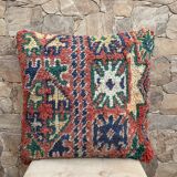 Vintage Berber cushion in purple wool handmade in Morocco