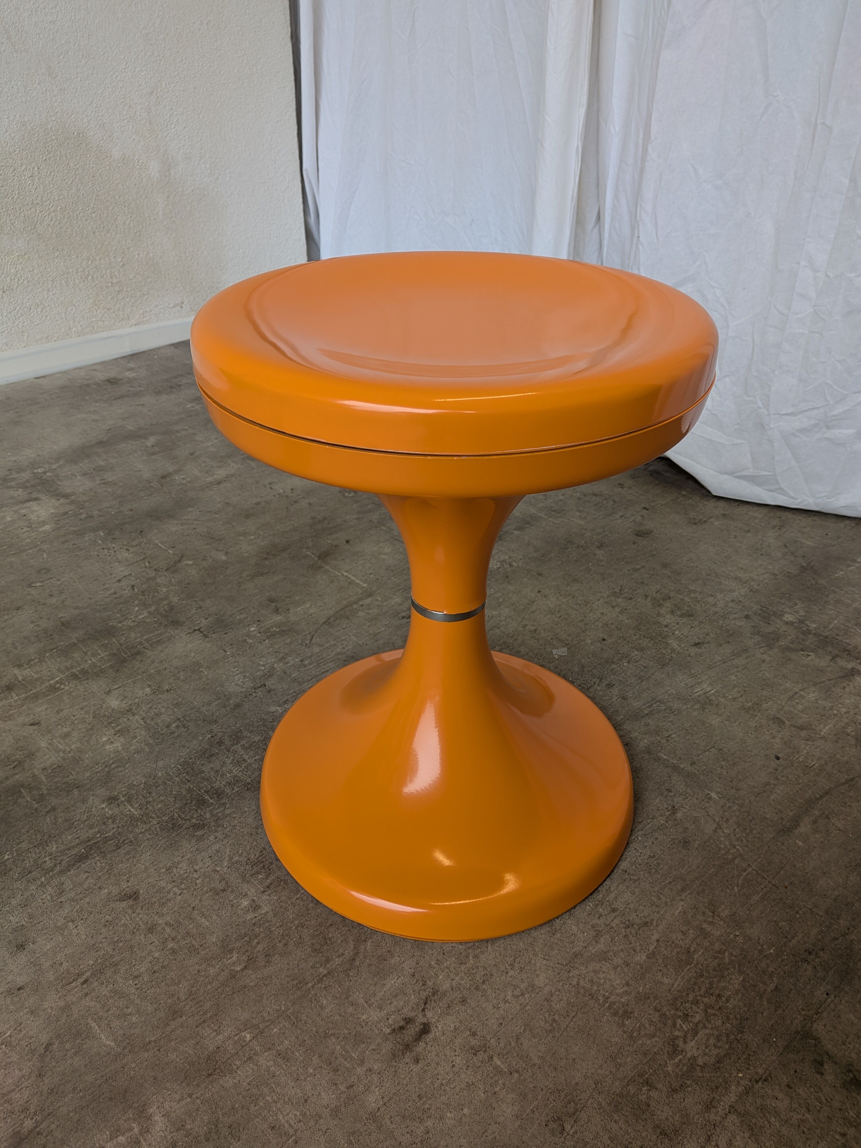 Orange Vintage Mushroom Stool “Jurček” by Meblo, 1960s – Space Age Retro
