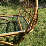 One-seater rattan bed