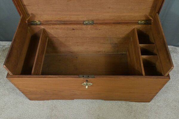 Grand Coffre de Marine en Teck – Fin XIXe