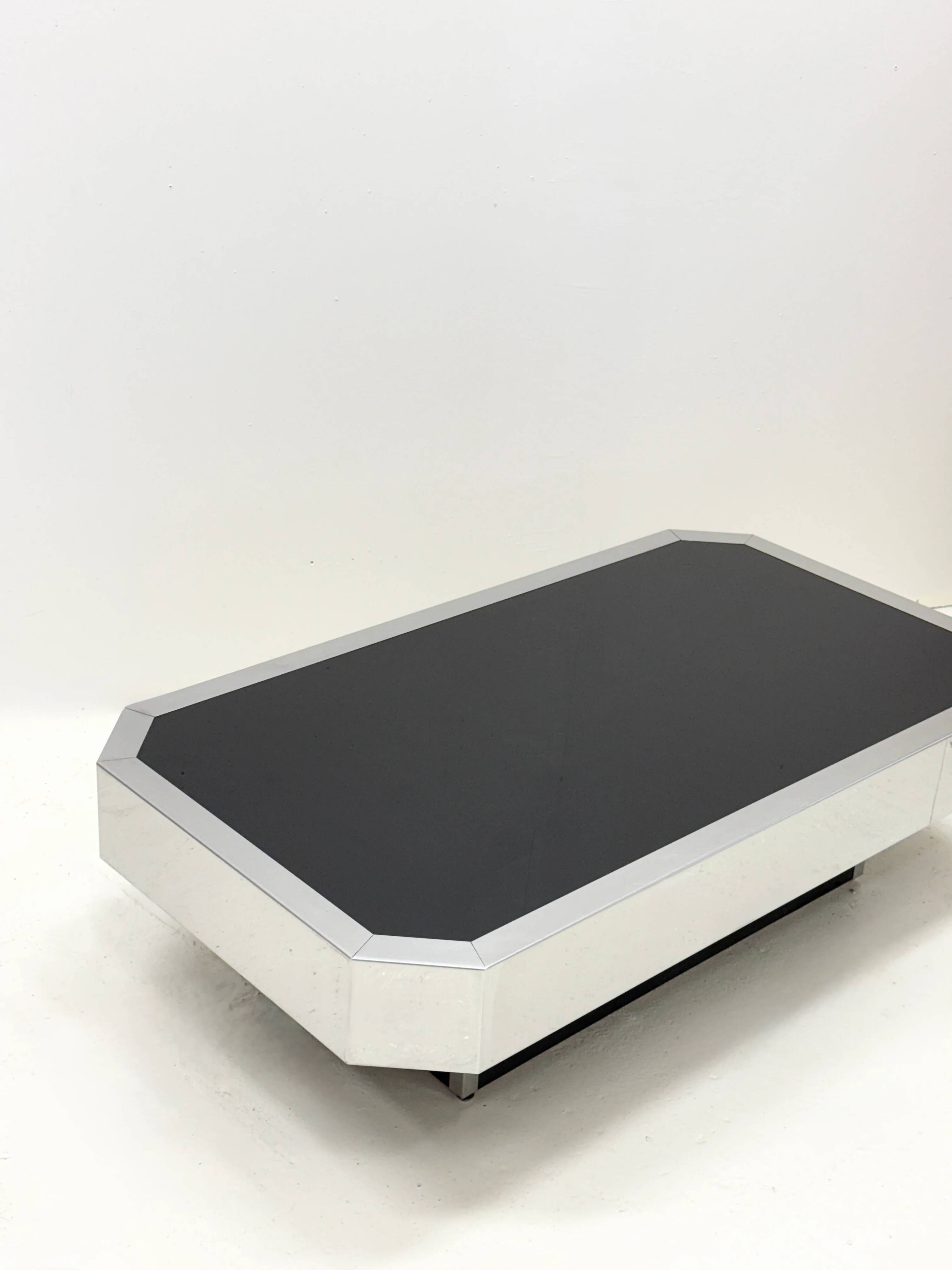 Table basse chromée DLG “Willy Rizzo”, Italie, 1970s