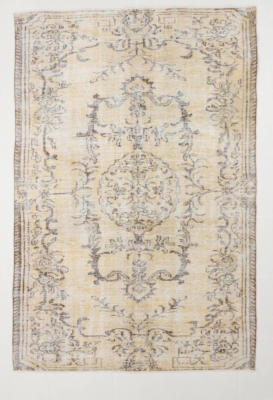 5x8 Pale Yellow Handmade Wool Soft Turkish Rug, 159x238Cm SK 5244