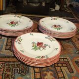 Faience plates of gien floral decoration