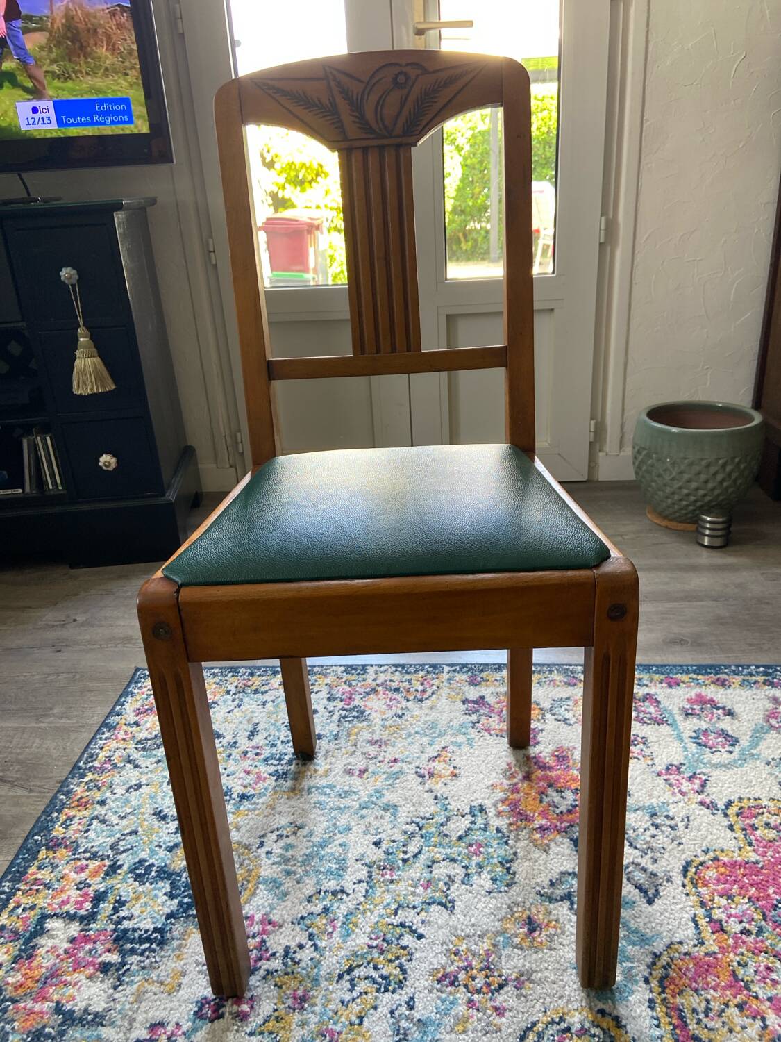 Set of 6 chairs