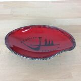 Empty black and red ceramic Elchinger pocket