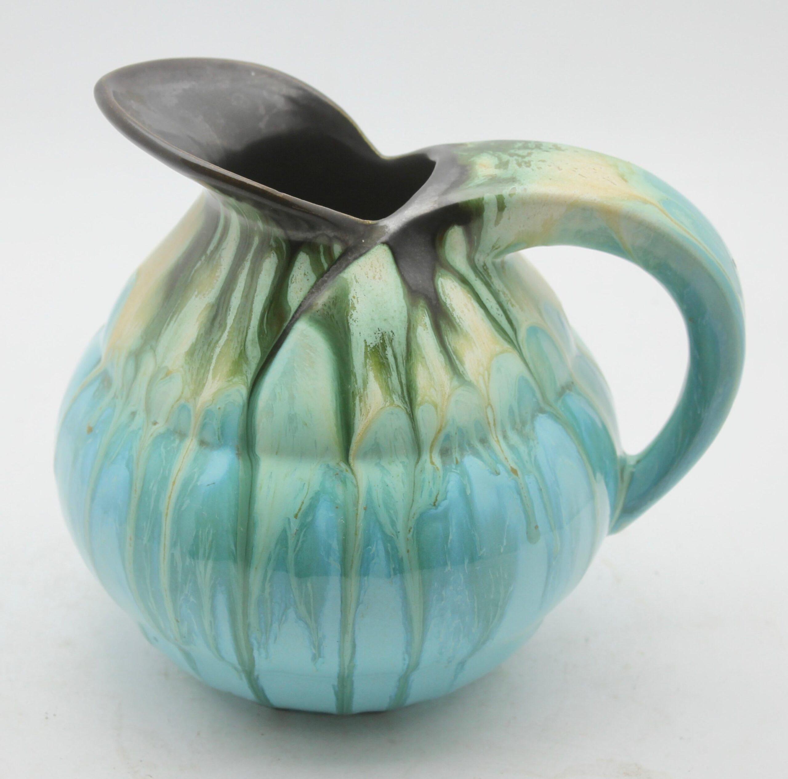 Ceramic pitcher glaze drop light blue, signed belgium