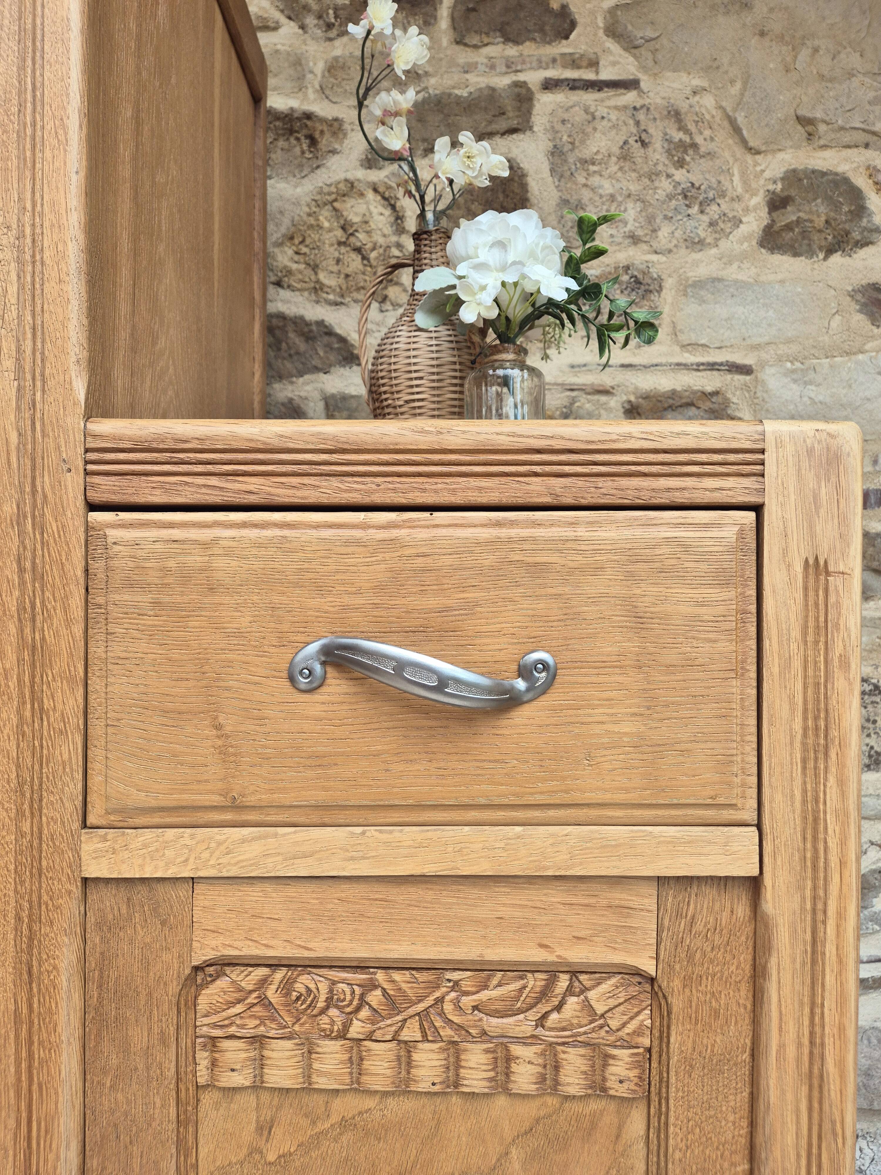 Armoire parisienne art déco