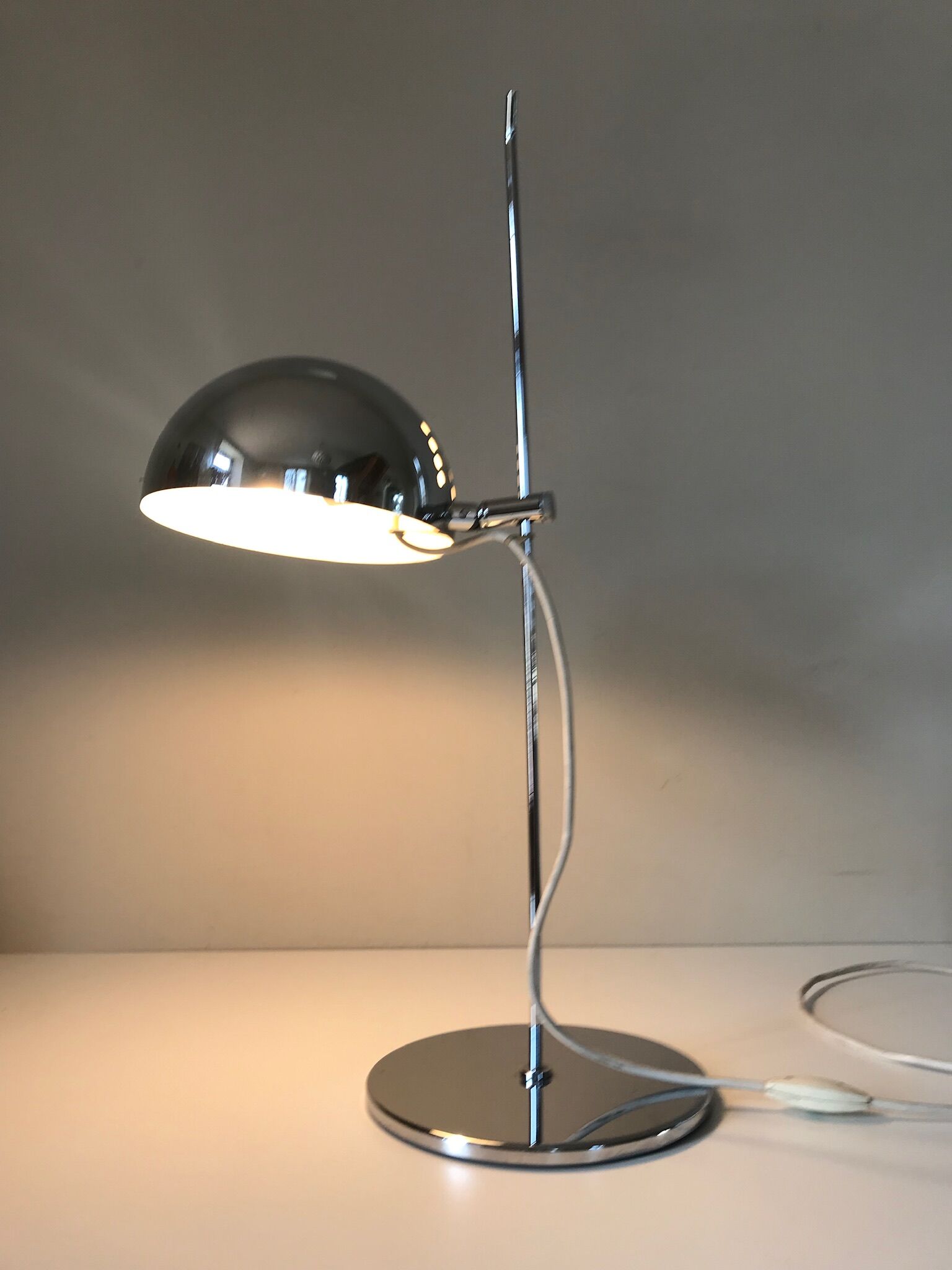 A21 lamp design Alain richard edition disderot 1960