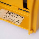 Targetti Sankey yellow lamp