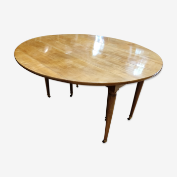 6-foot round table