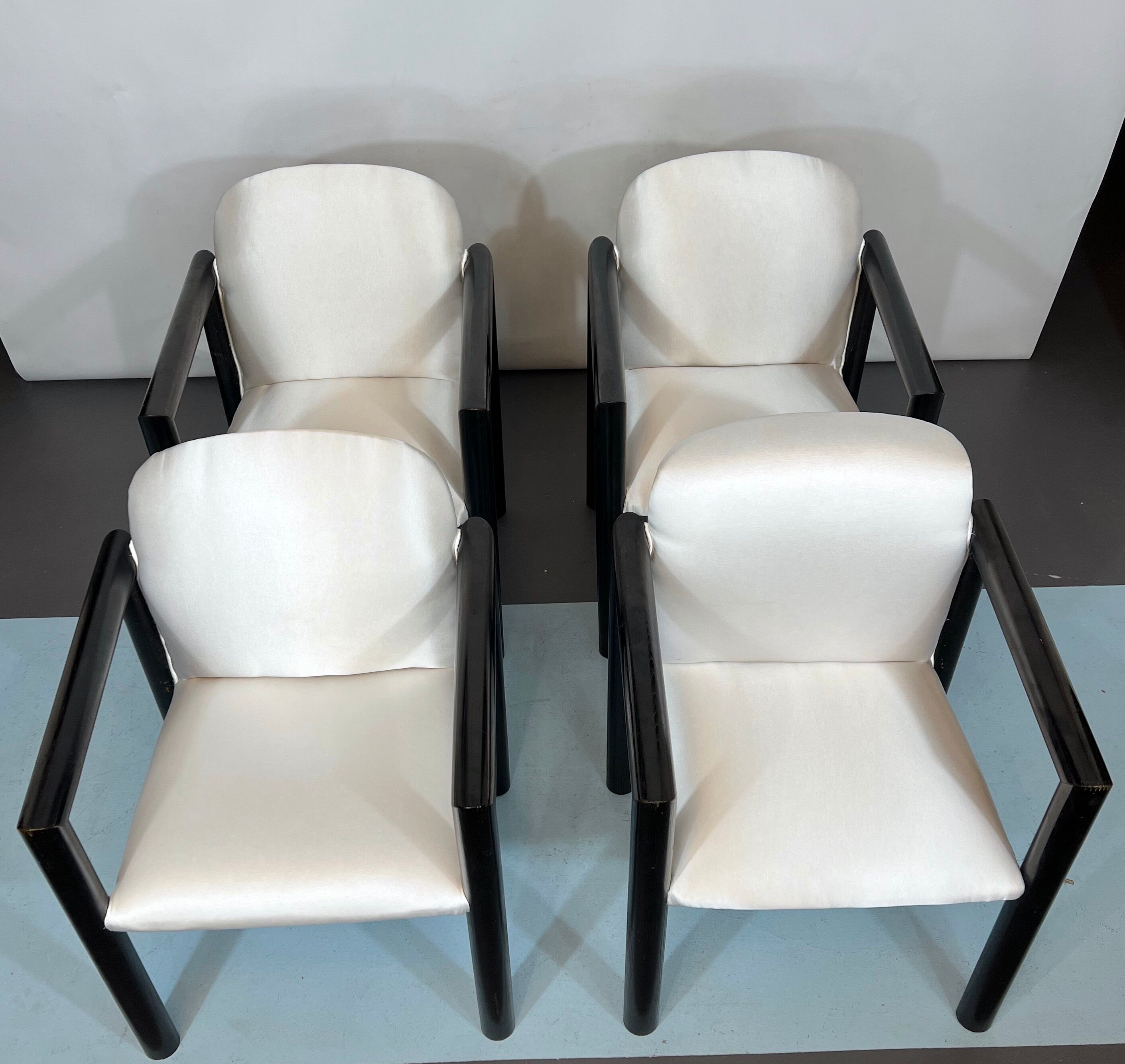 Mid-century italian modern set of 4 armchairs from 70s