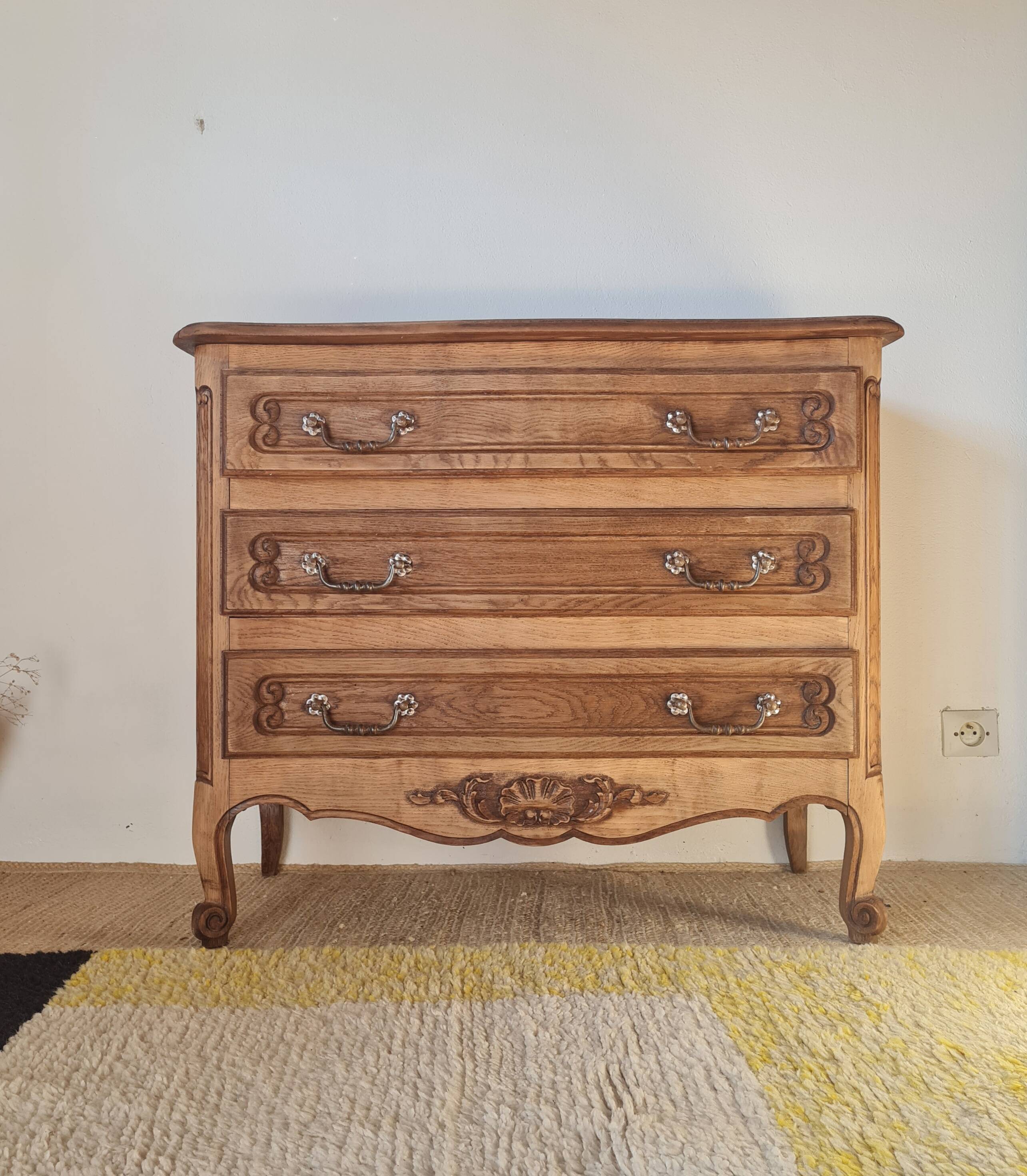 Antique commode with curved drawers - solid wood
