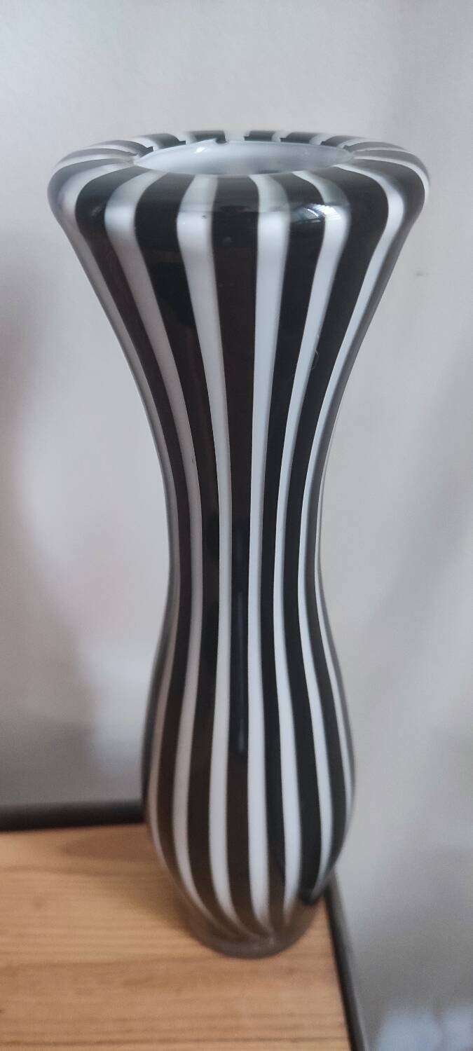 Leonardo Zebra blown glass vase