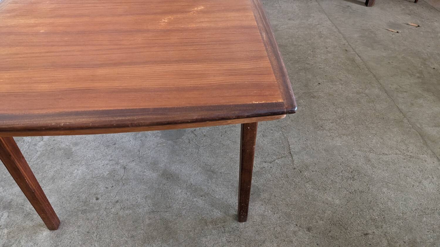 Table scandinave vintage avec rallonges