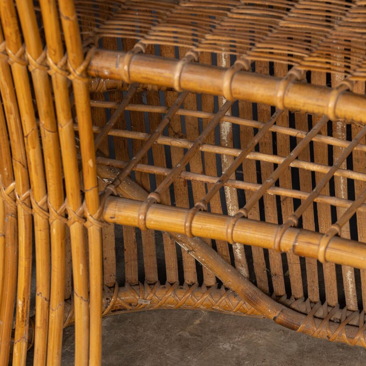 Striking 20thc italian standing bamboo dry bar & stools c.1960