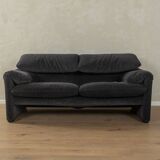 675 Maralunga Sofa by Vico Magistretti for Cassina