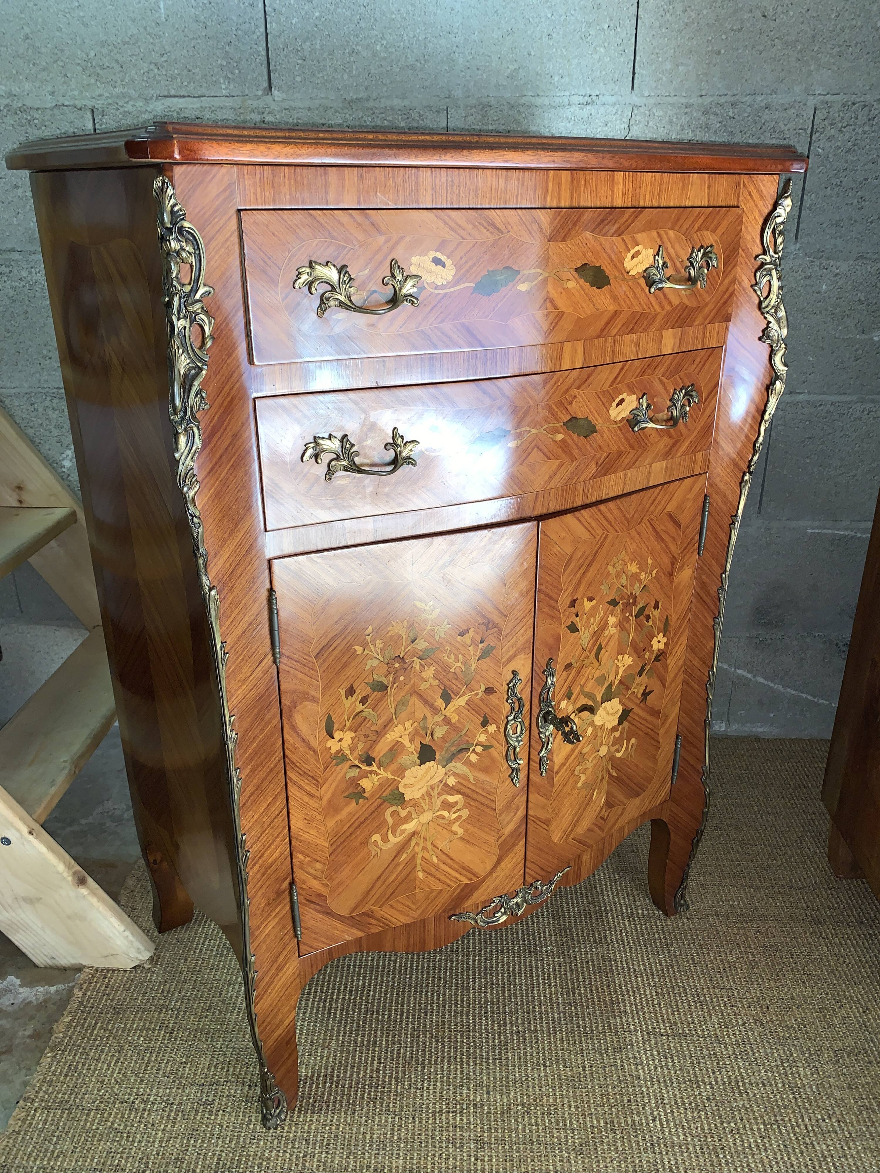 Commode between Louis XV