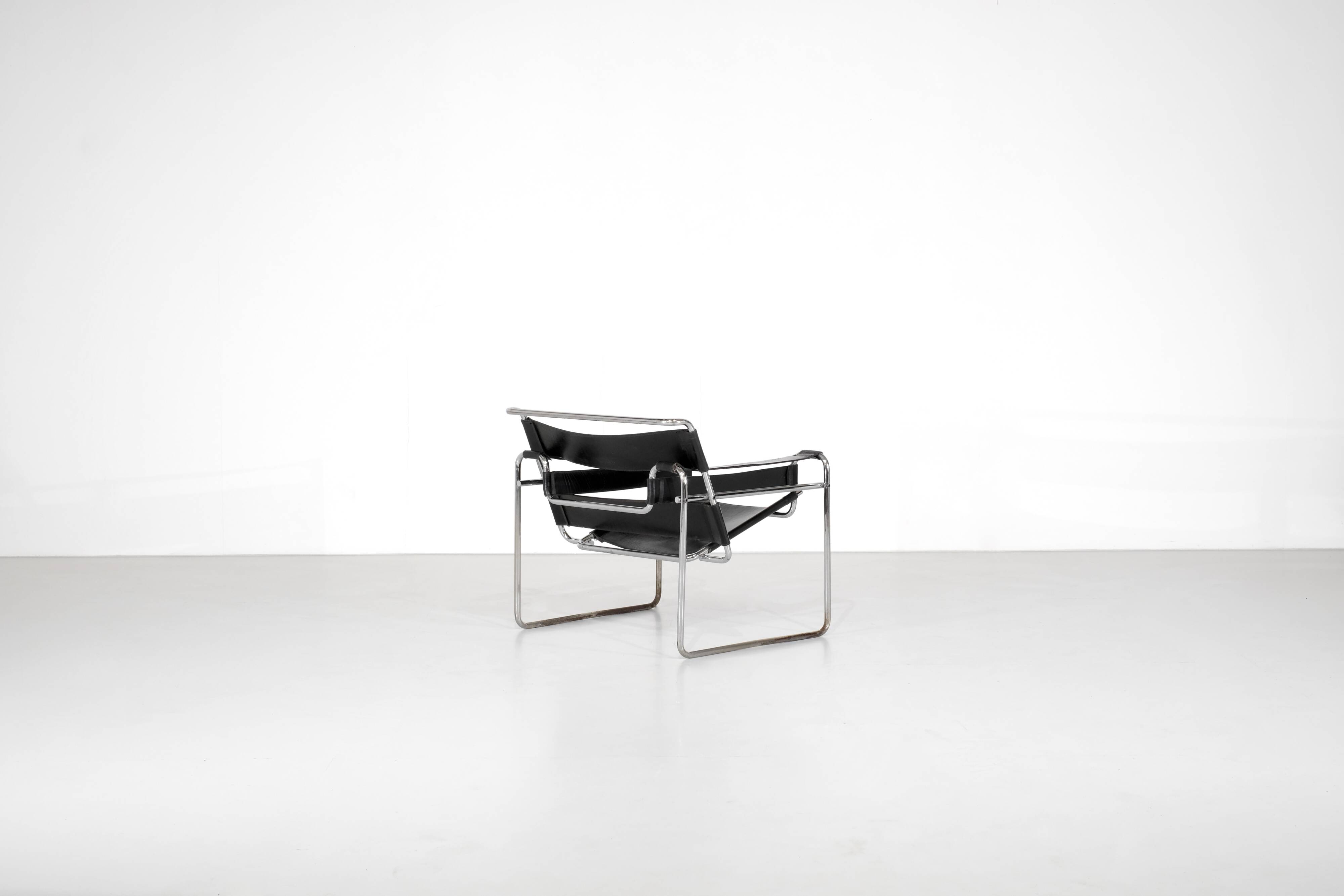 “B3 Wassily” armchair by Marcel Breuer for Gavina, Italy, 1925.