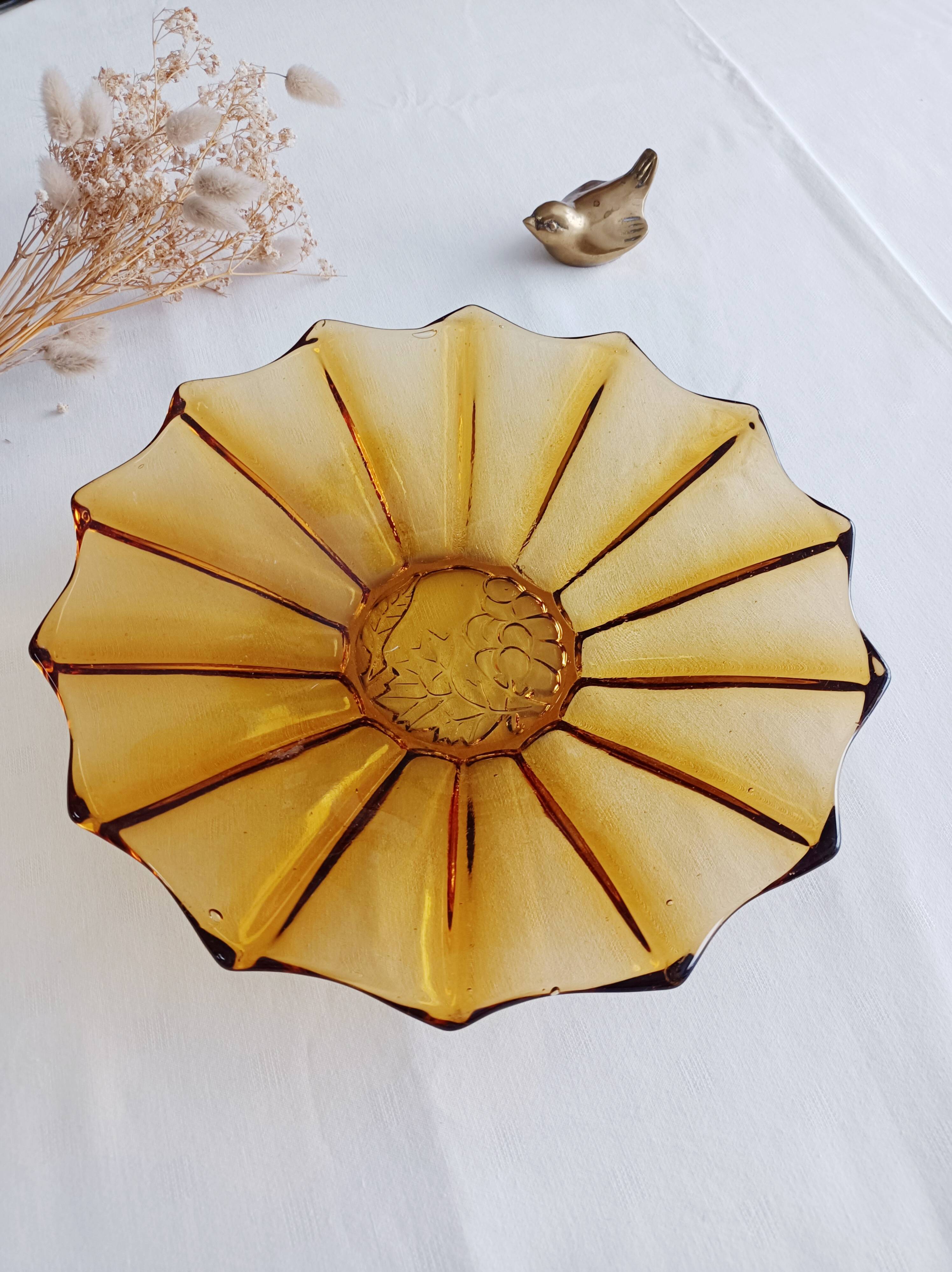 Amber glass fruit bowl