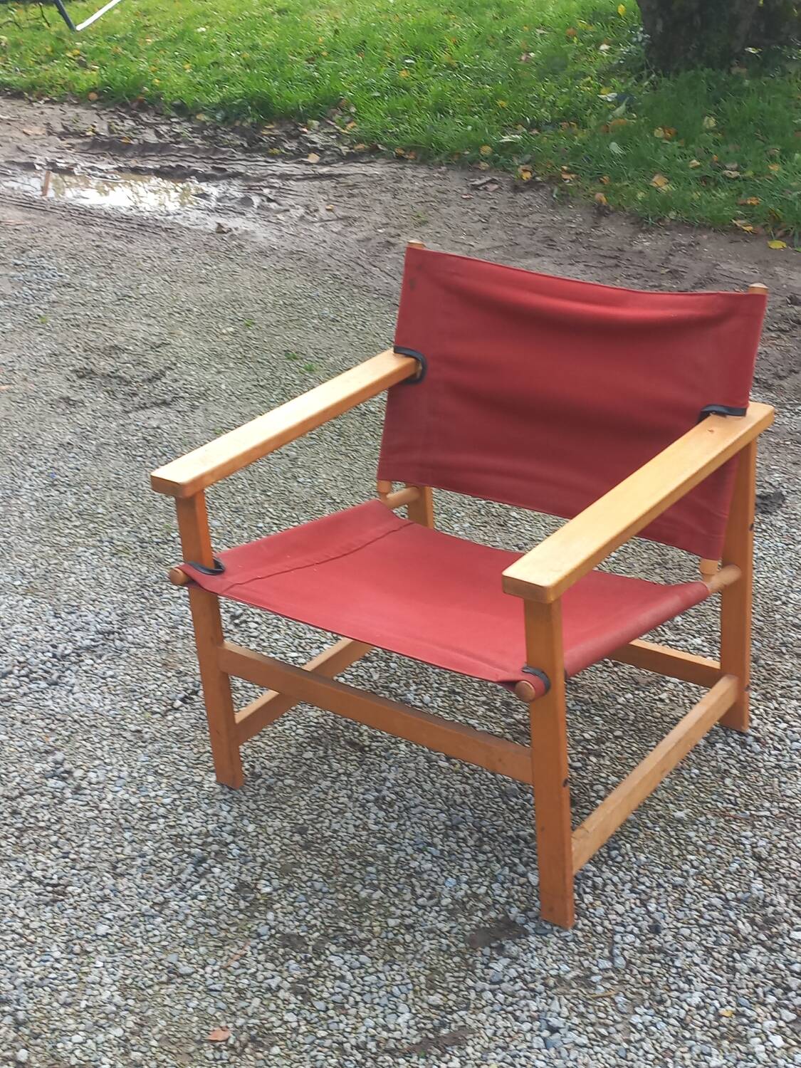 Safari armchair in beech and cotton canvas