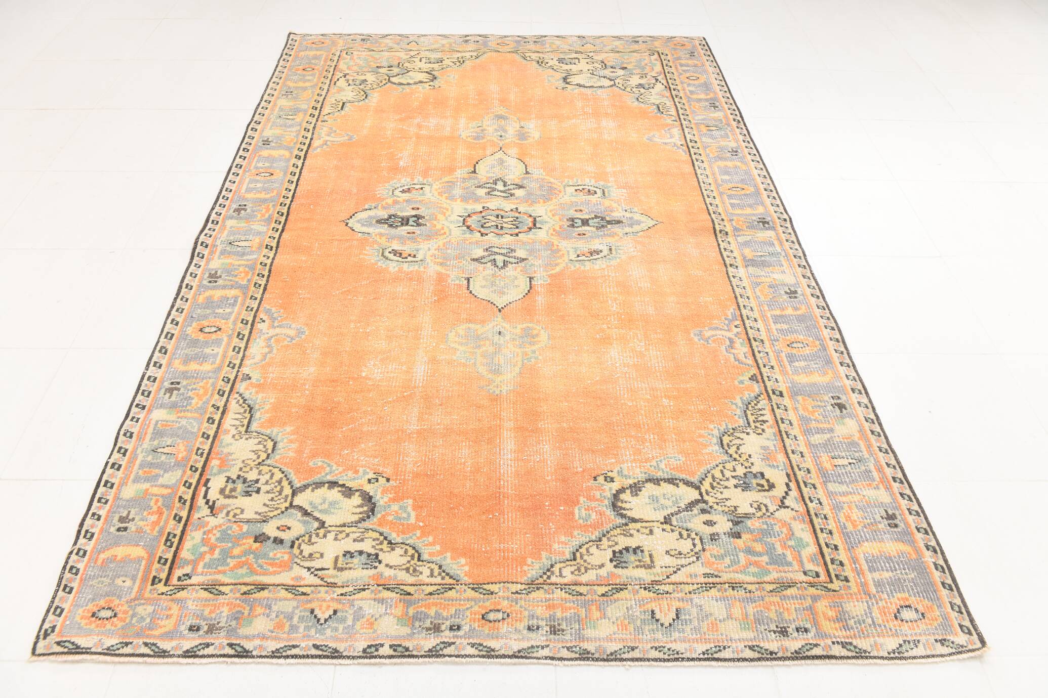 6x9 Vintage Pale Orange Oushak Handmade Vintage Rug, 176x260 Cm