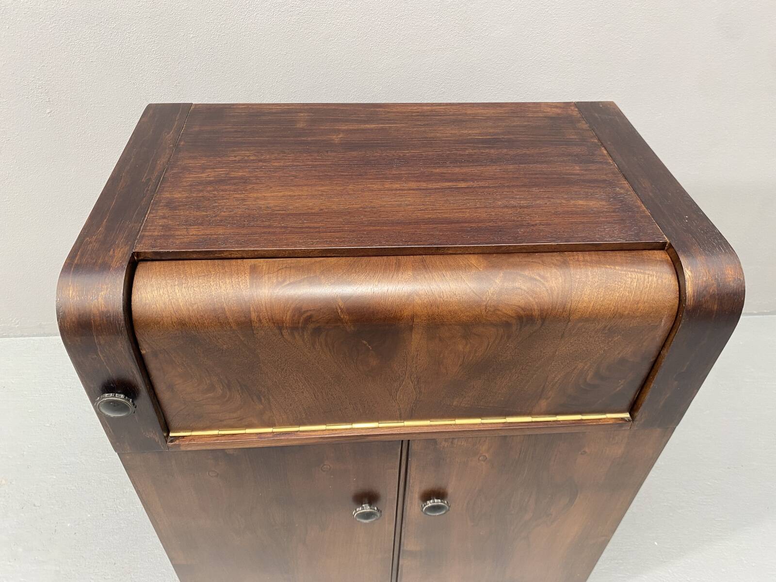 Fully renovated mid century cabinet with build-in turntable, Germany, 1950´s