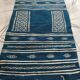 Tapis berbère kilim bleu et blanc 104 x 58 cm