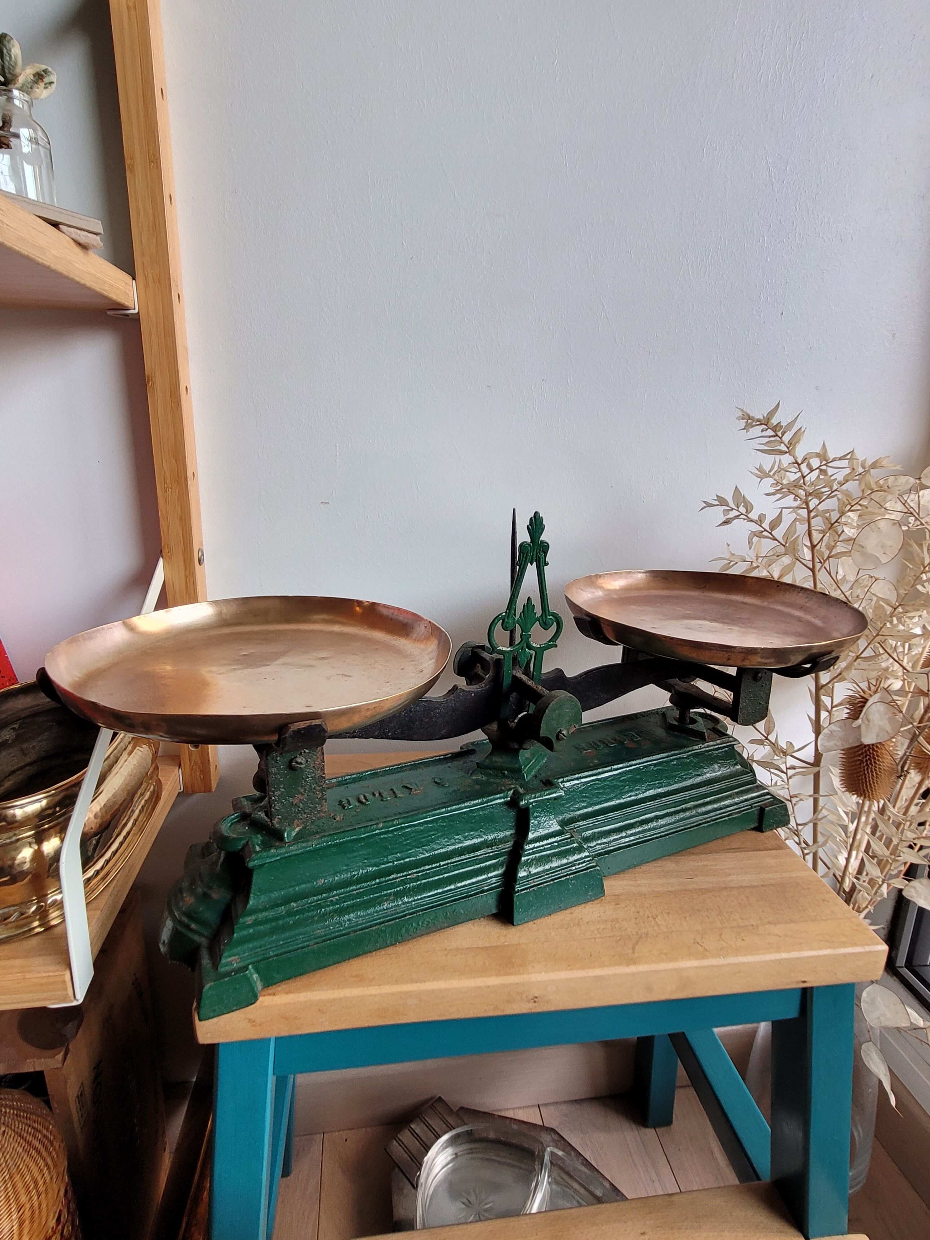 Cast iron scales and copper trays