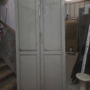 Anciennes portes double en sapin