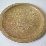 Ancien plateau oriental de service à thé en laiton/bronze finement ciselé 34 cm
