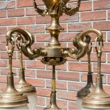 Lustre en laiton du milieu du XXe siècle, Europe occidentale