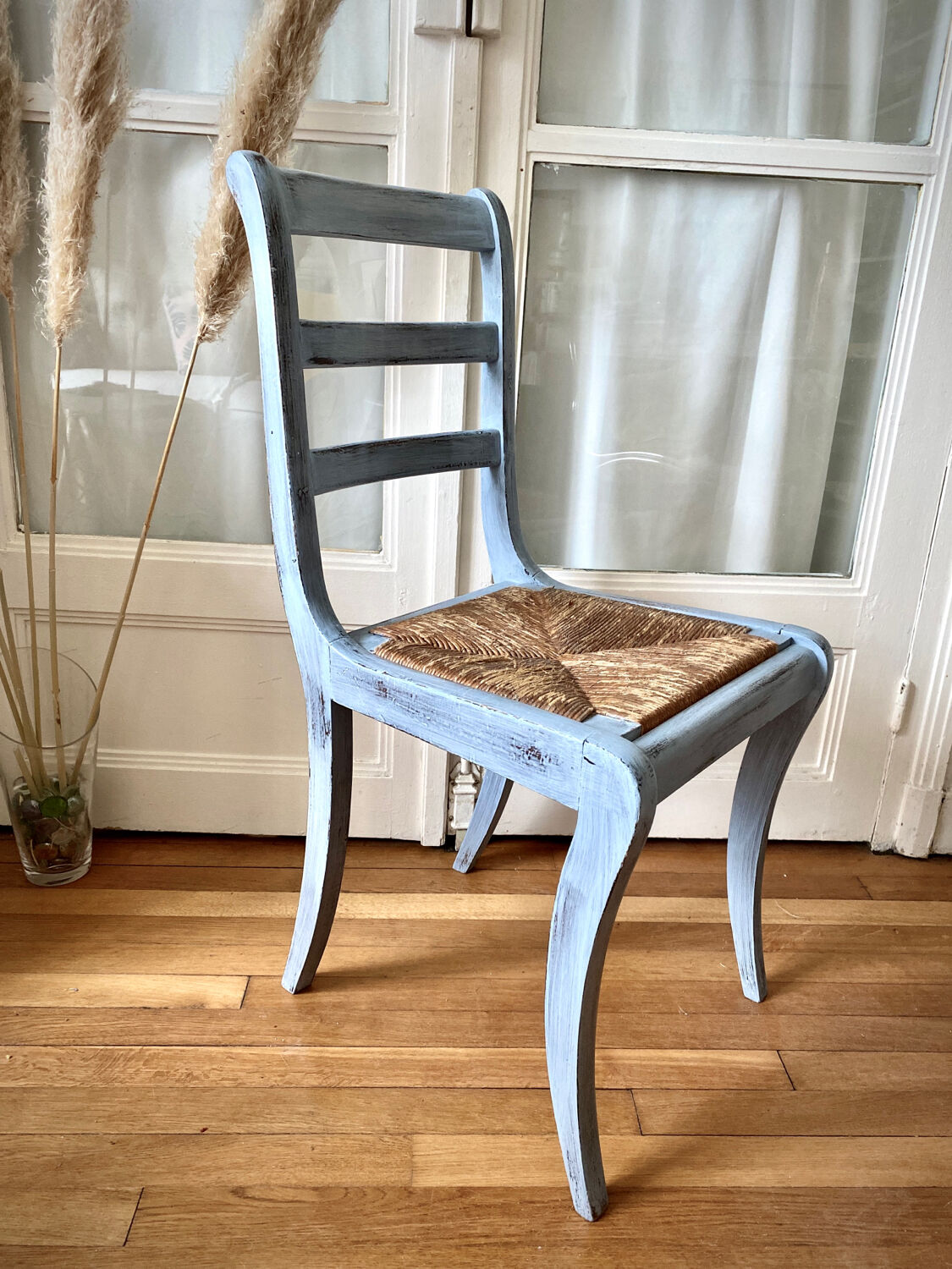 Wooden chair and seat in vintage blue straw