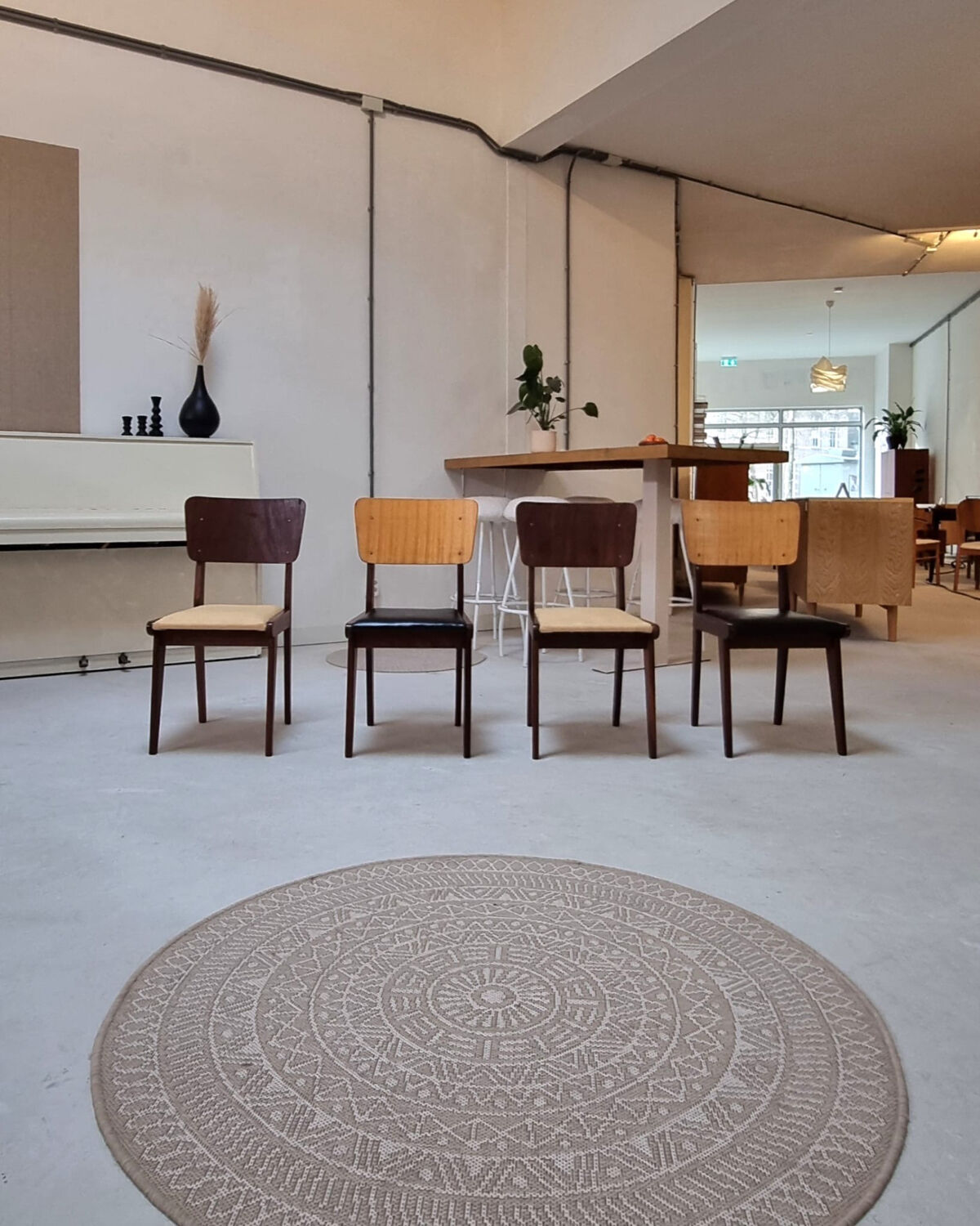 Chairs of the mid-century