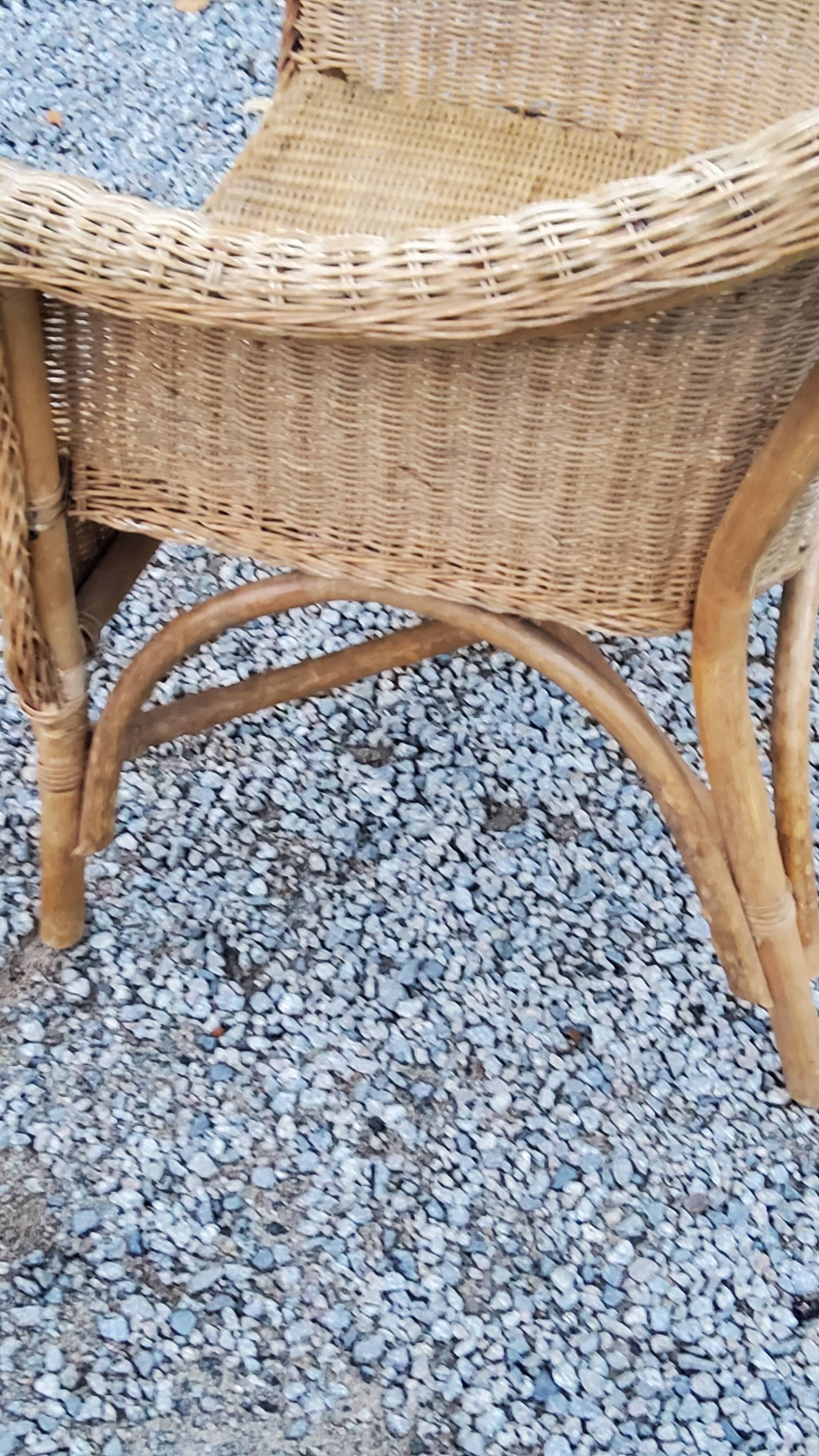 Pair of armchairs and bench in rattan and bamboo from the 60s/70s