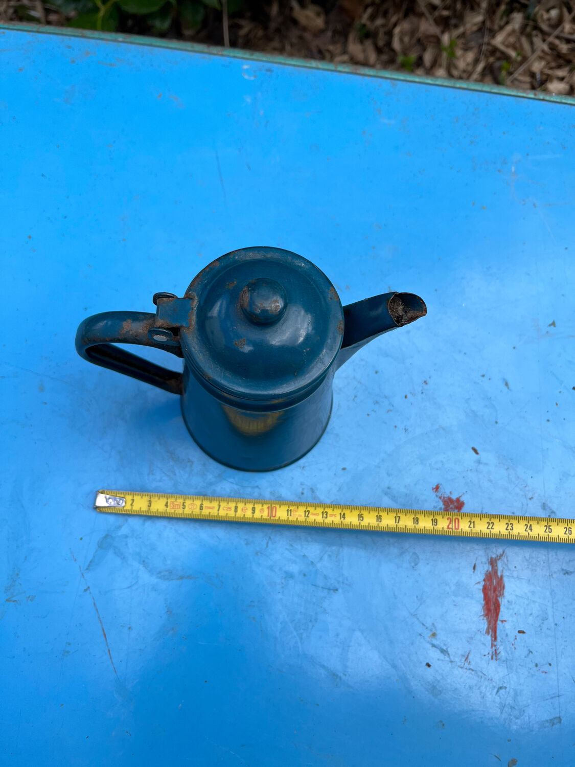 Enamelled coffee maker