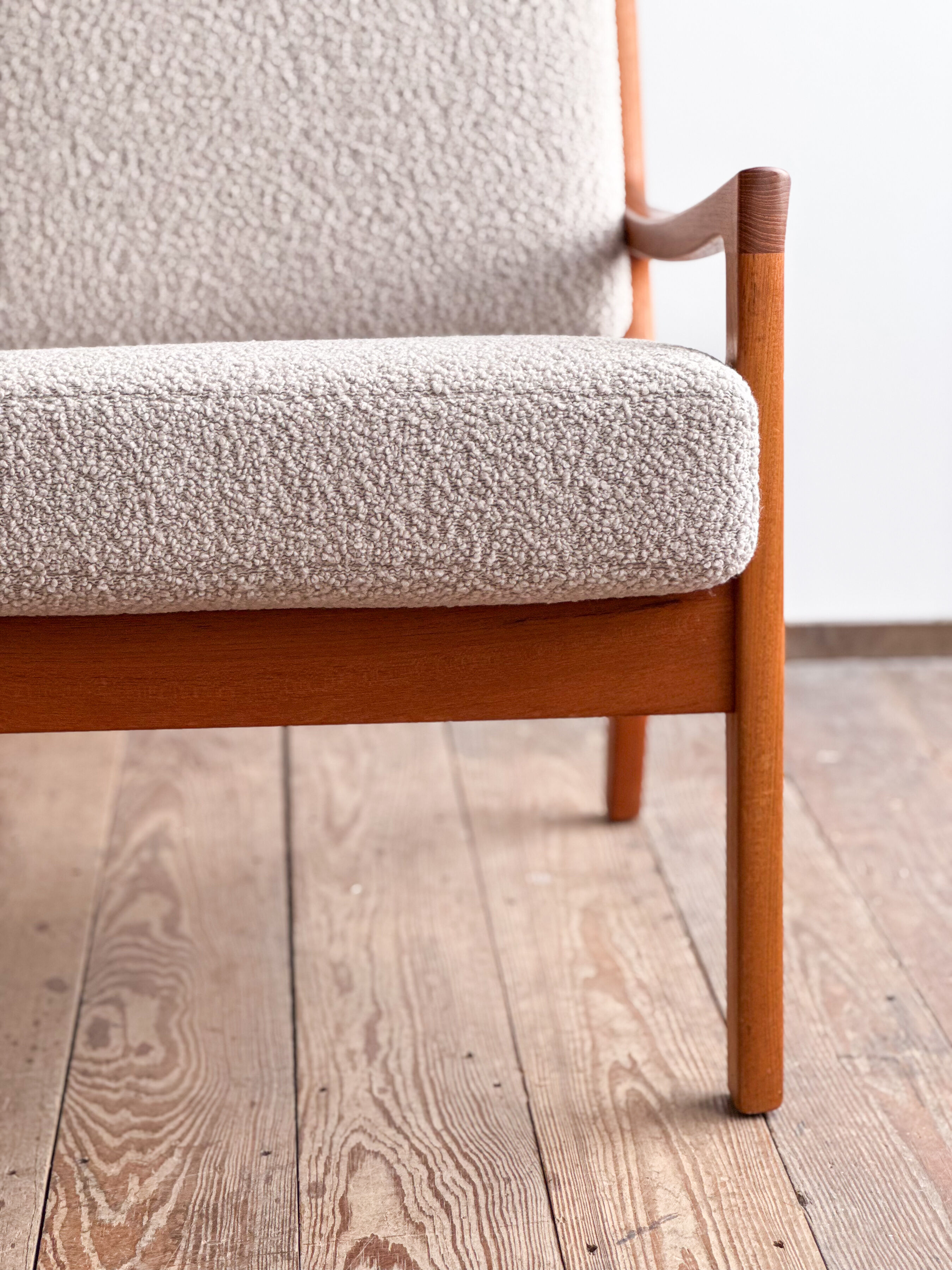 Canapé deux places, Ole Wanscher pour France & Son, série Senator, en teck