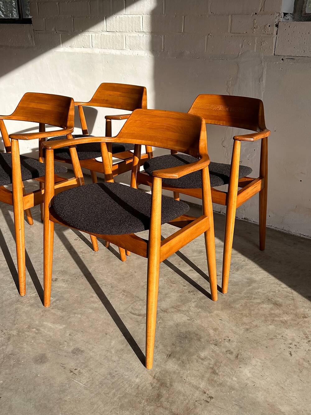 Set of 4 Model 411 armchairs in solid beech, Hartmut Lohmeyer, Wilkahn