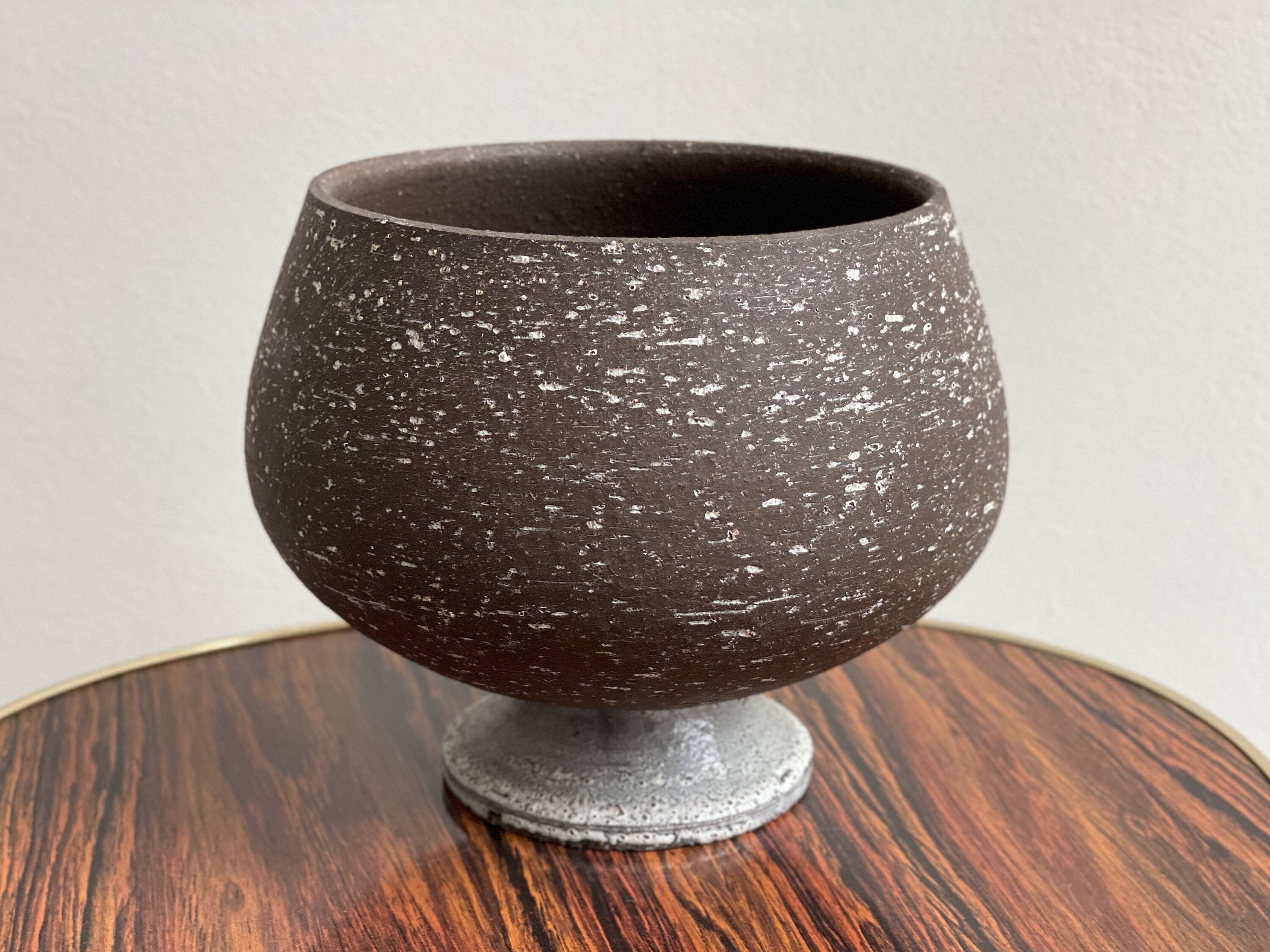Vintage ceramic "birch bark" planter / flower pot, Chamotte