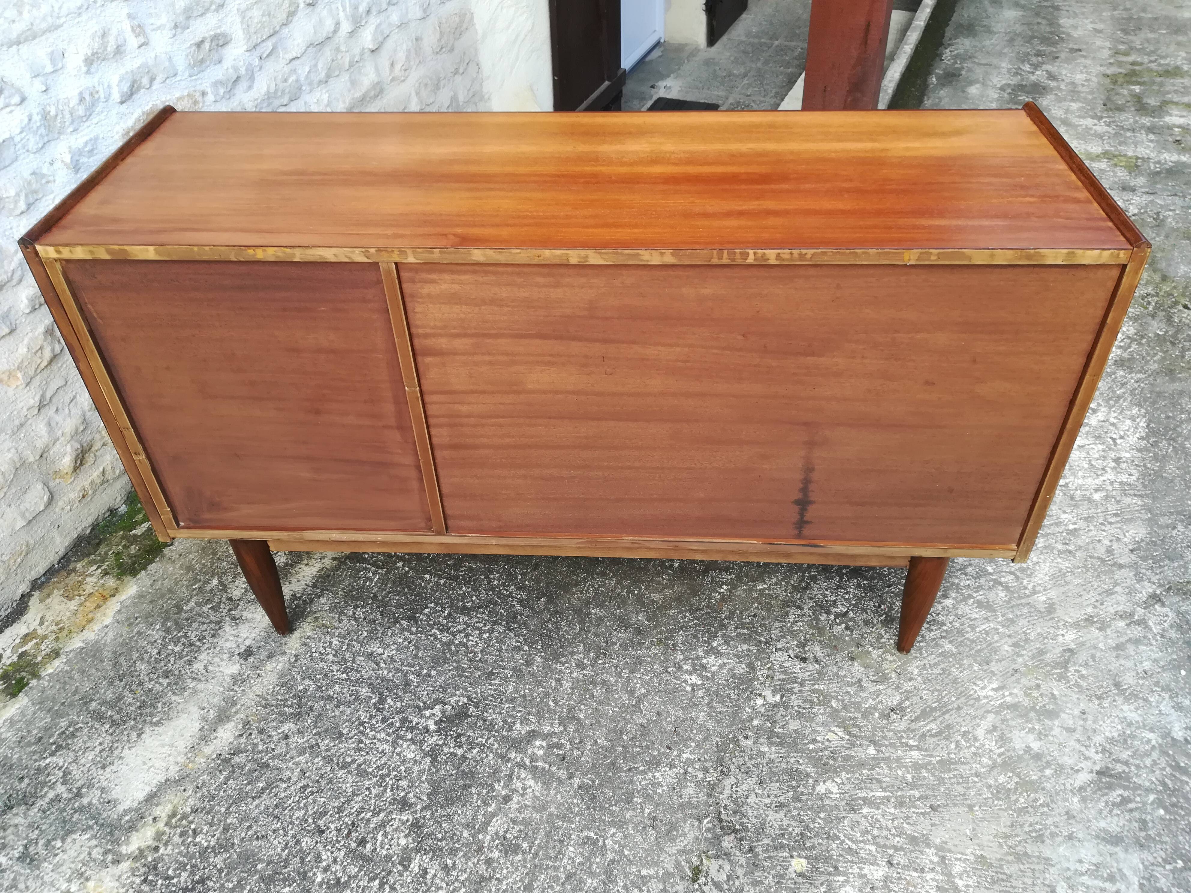 Scandinavian enfilade