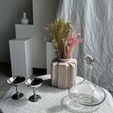 Flared decanter with round cap