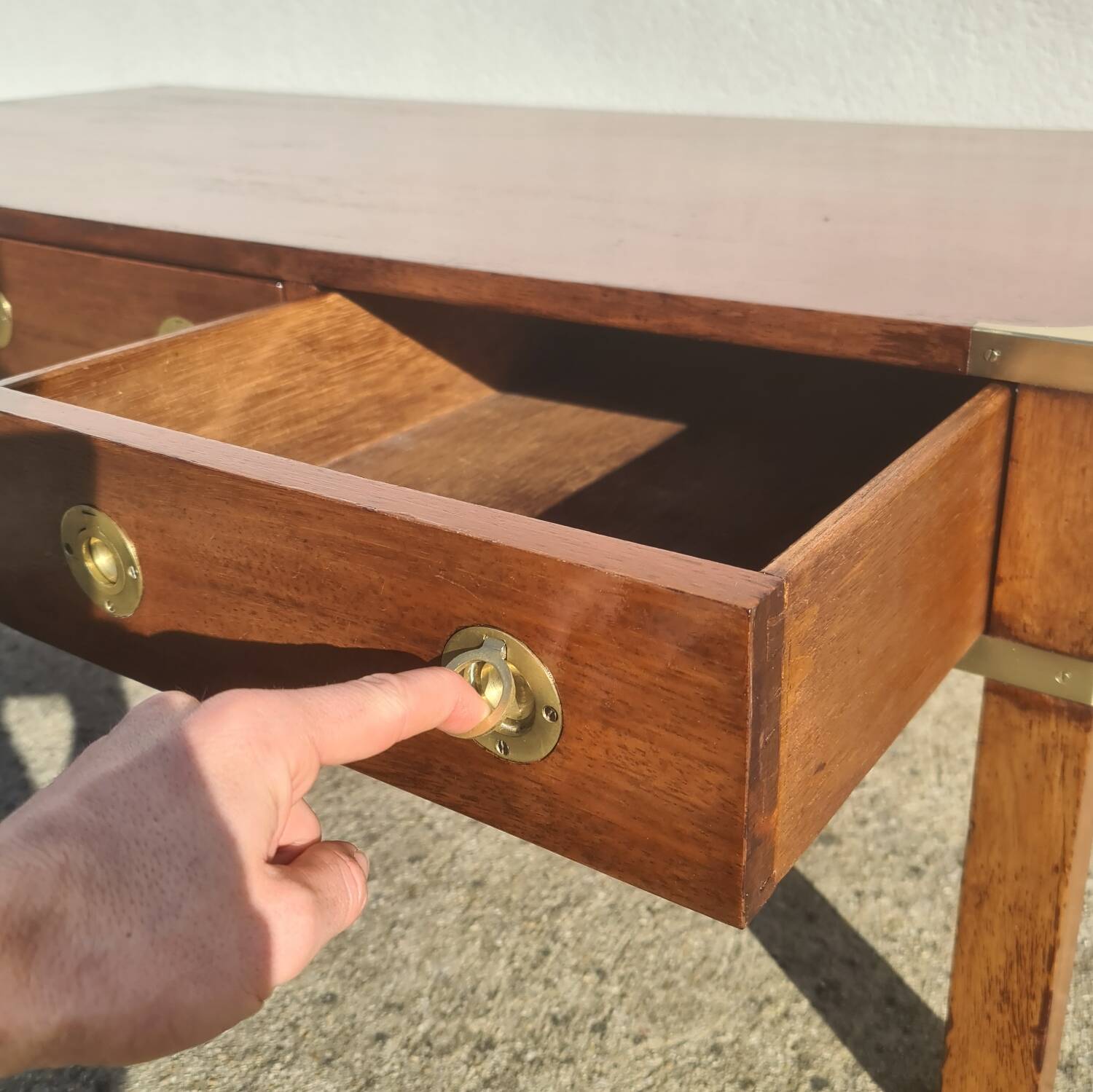 Table basse campagne militaire, marine, vintage