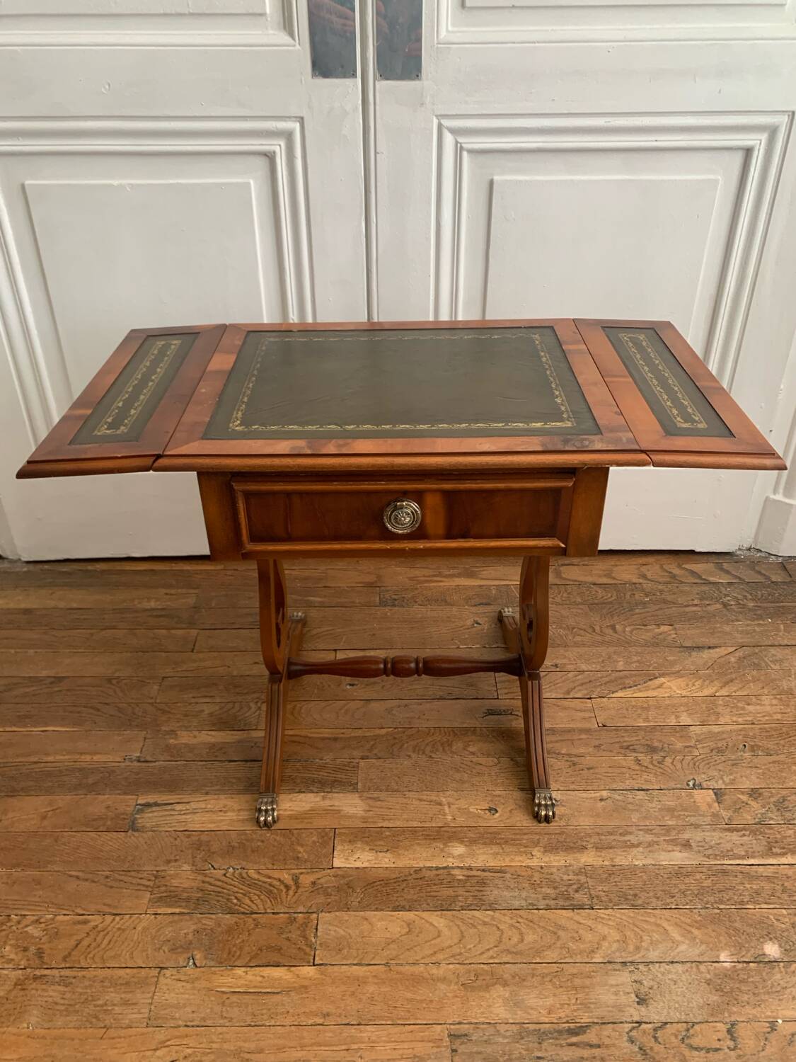 Table d’appoint à abattants