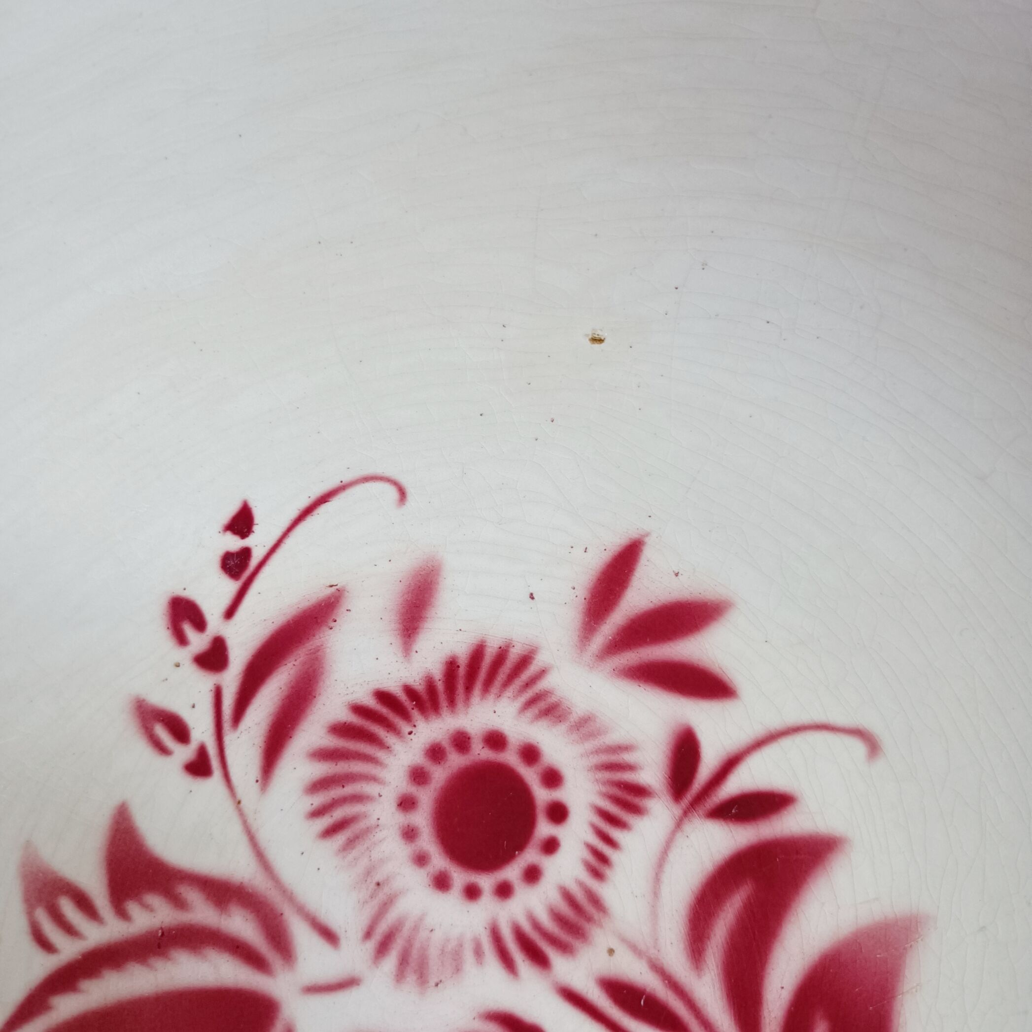 Sarreguemines and Digoin Ala salad bowl